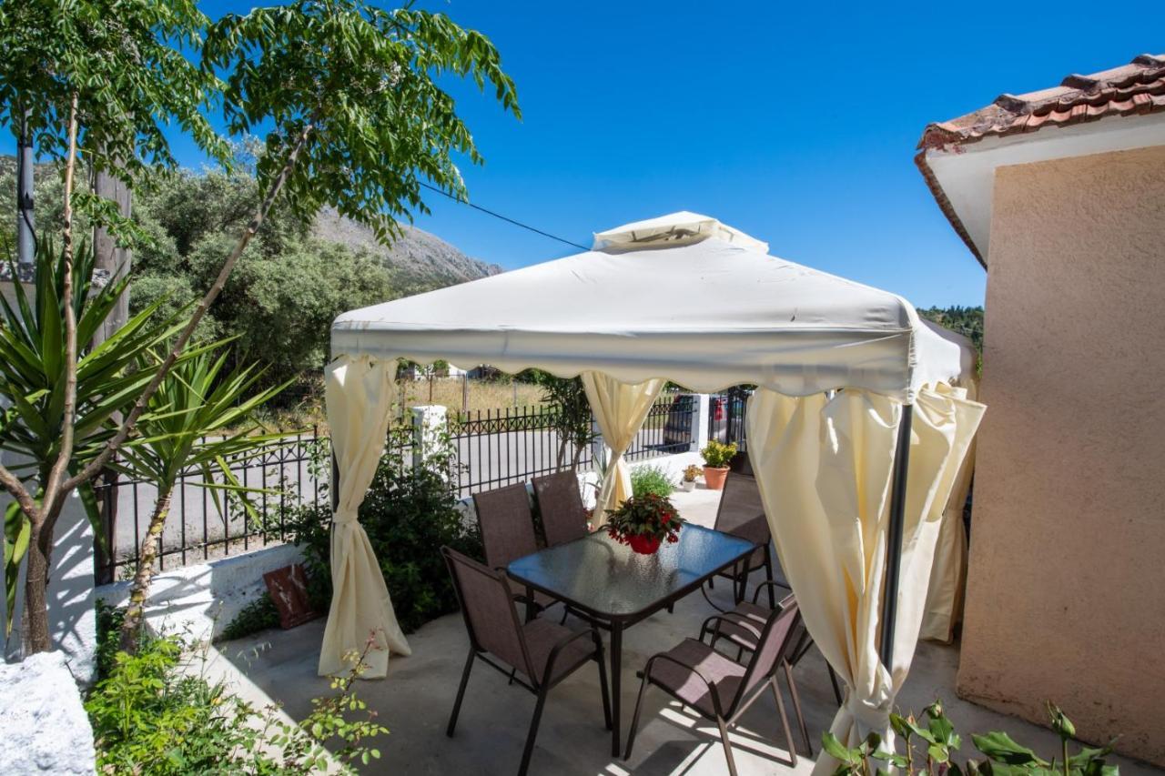Irinis House Villa Komílion Dış mekan fotoğraf